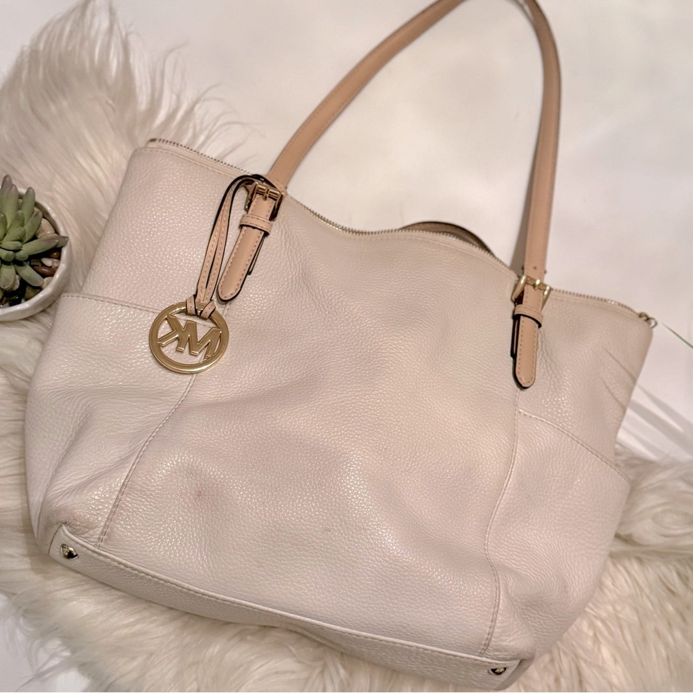 Michael Kors Leather Laptop Bag - Off White